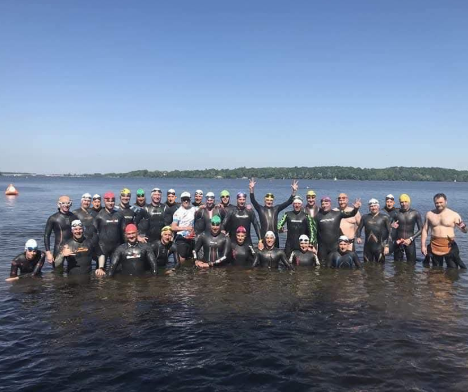 masters Trilevel: zdjęcie grupowe w Jezoprze Zegrzyńskim